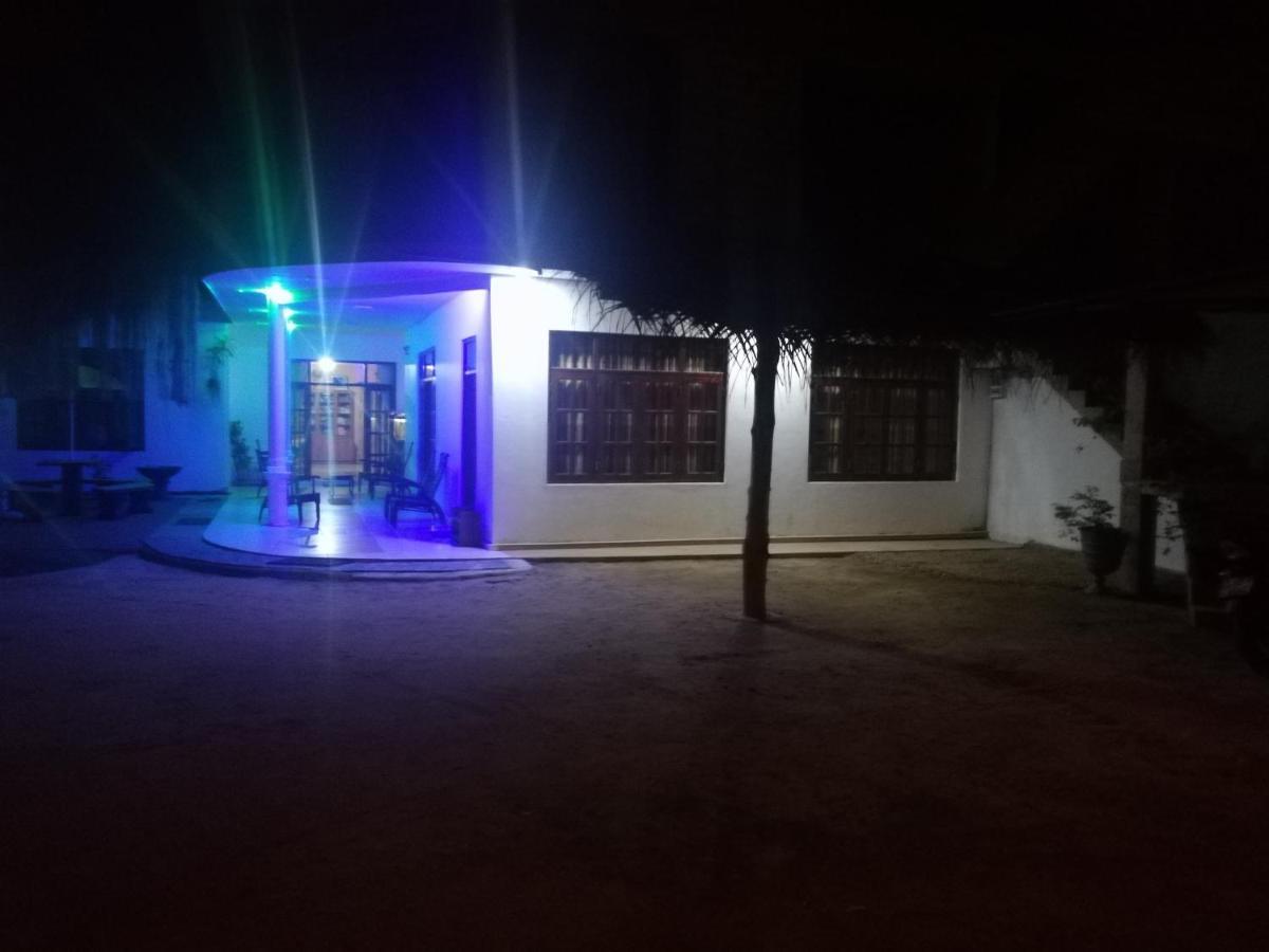 Aurora Echo Villa Матара Экстерьер фото